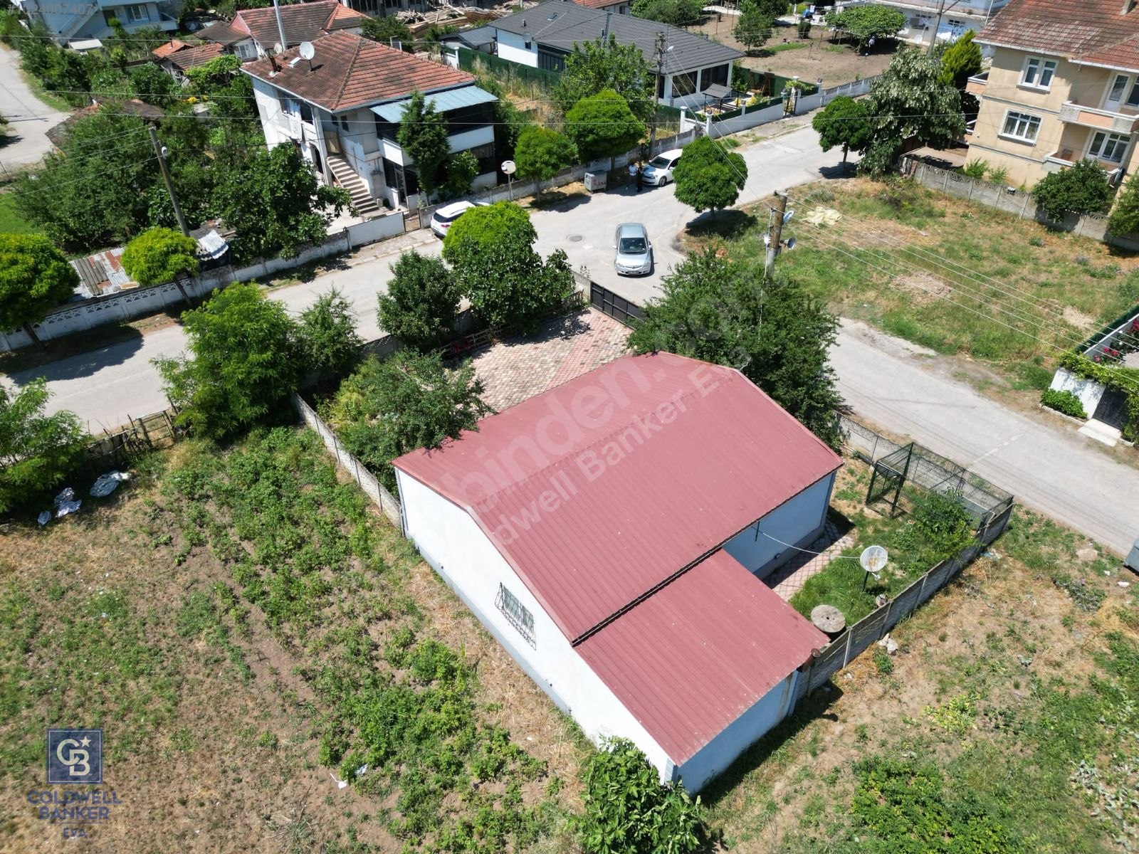 UC KAT IMARLI SATILIK FIRSAT ARSA ve Ev