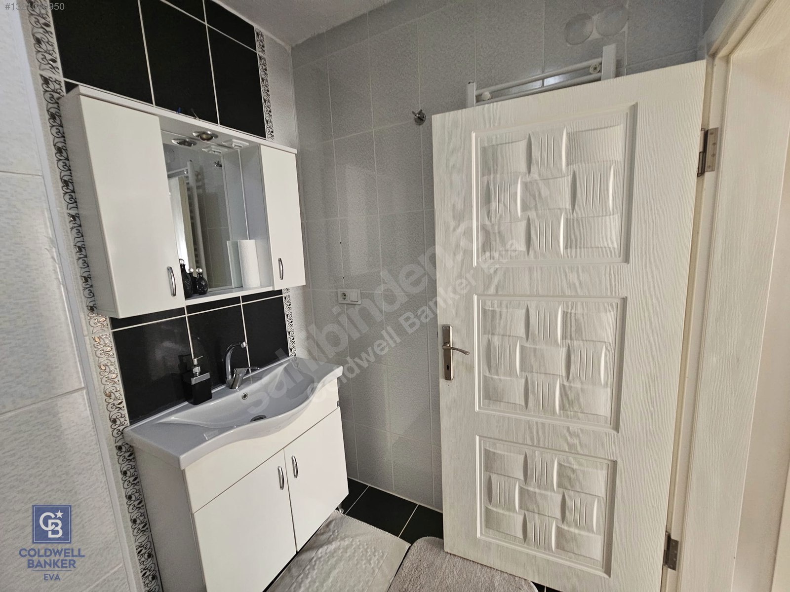 Serdivan'da Bahçe Keyfi,Site İçi,150 m² Geniş 3+1 Bahçe Dubleks görsel 27