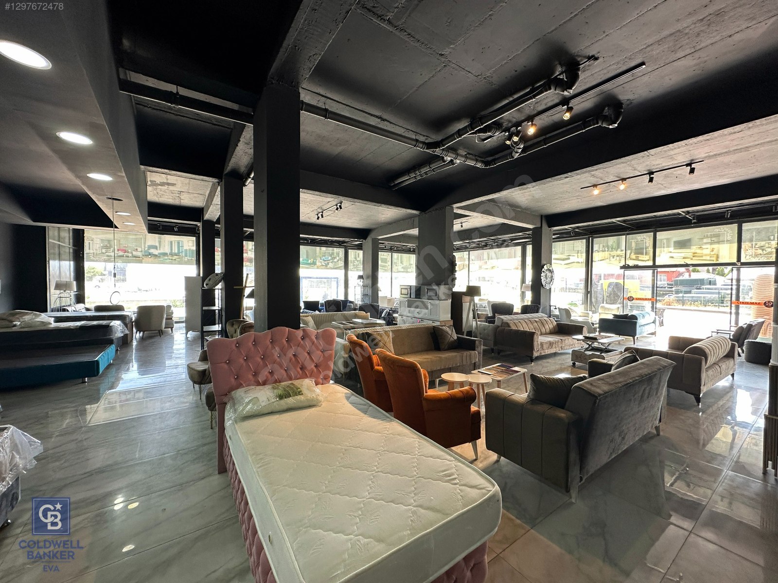 Serdivan Yazlıkta 1.100m2 Kiracılı Dükkan görsel 15