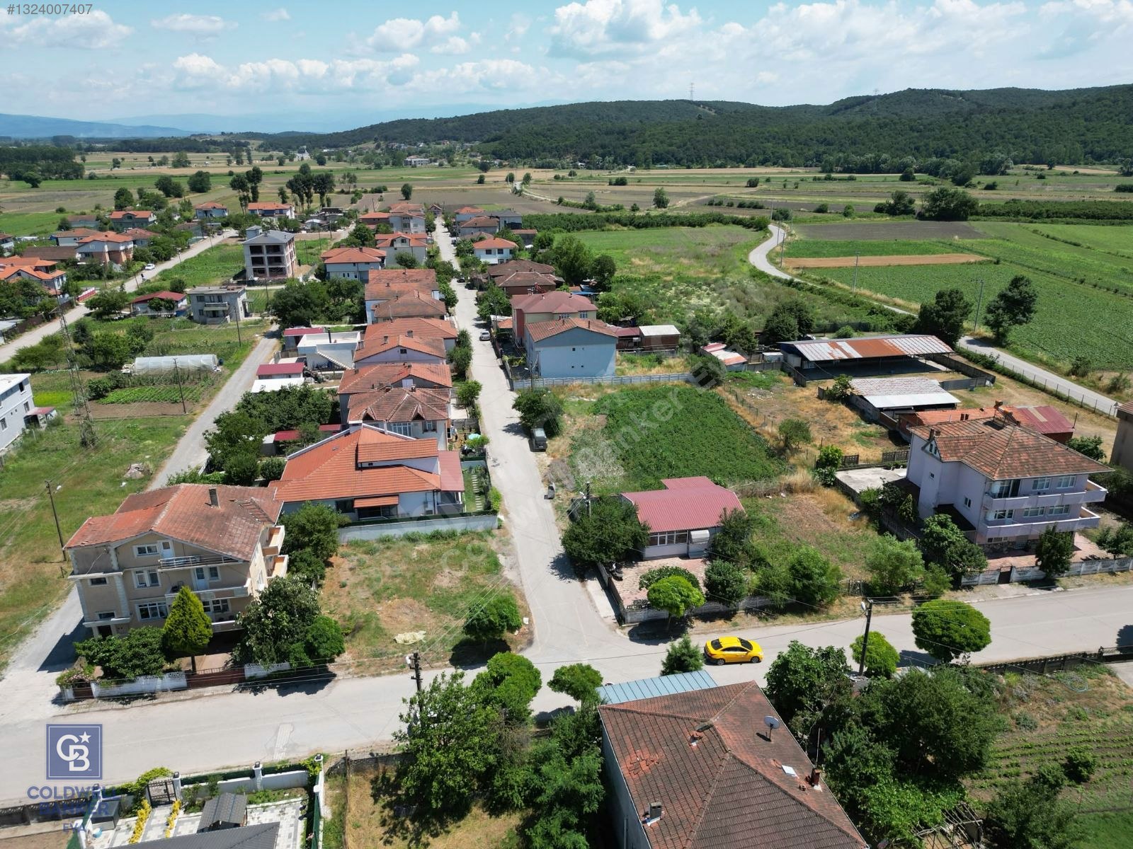 UC KAT IMARLI SATILIK FIRSAT ARSA ve Ev görsel 1